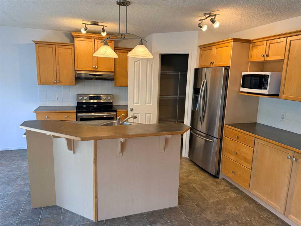 Picture for 212 Cove Court 