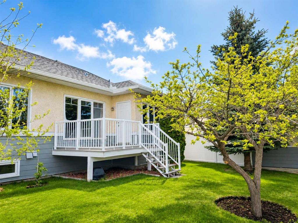 Picture for 6, 72 Millside Drive SW