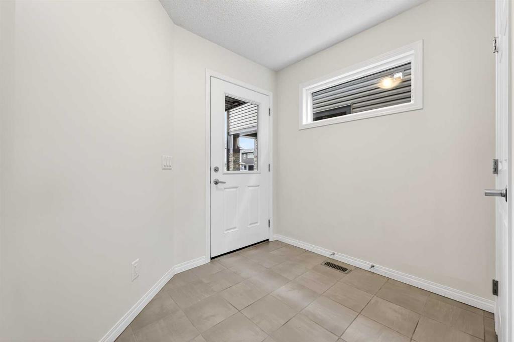 Picture for 99 Buckskin Way 
