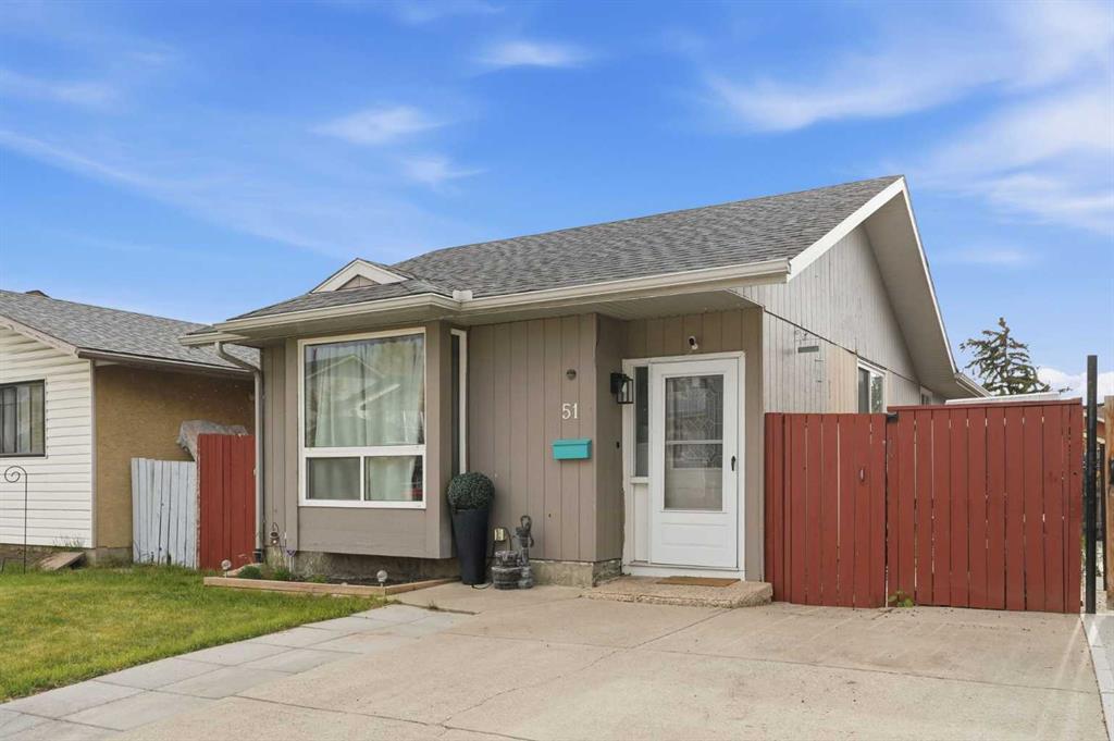 Picture for 51 Aberdare Way NE