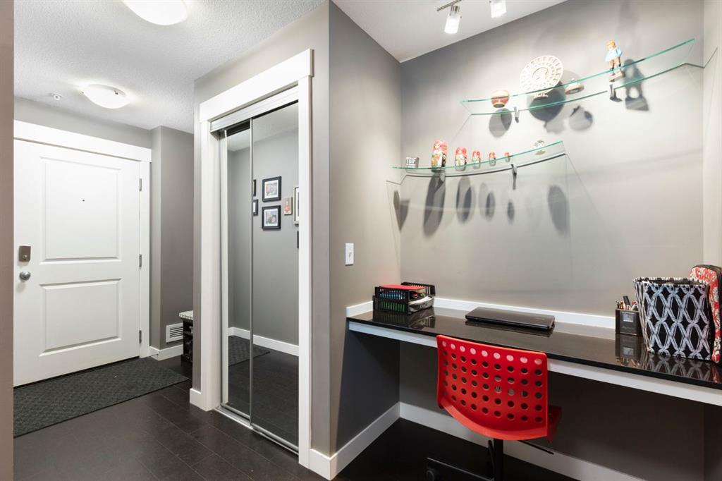 Picture for 3206, 240 Skyview Ranch Road NE