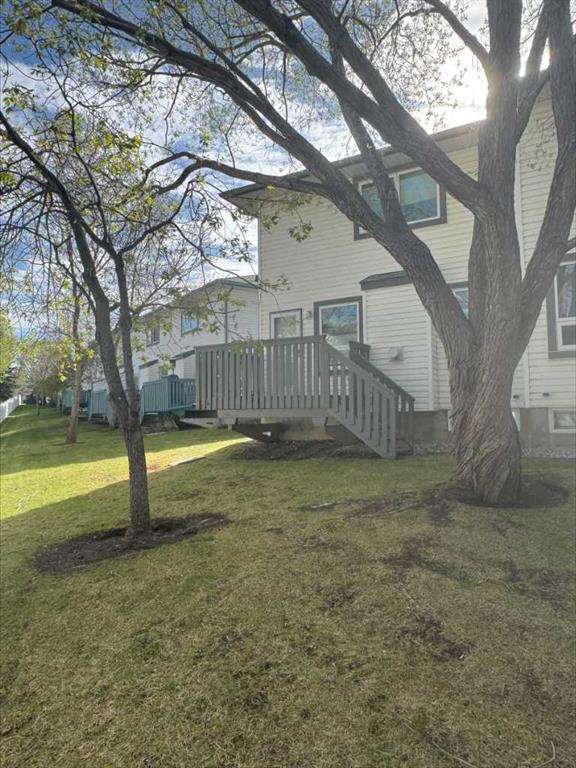 Picture for 402 Citadel Heights NW