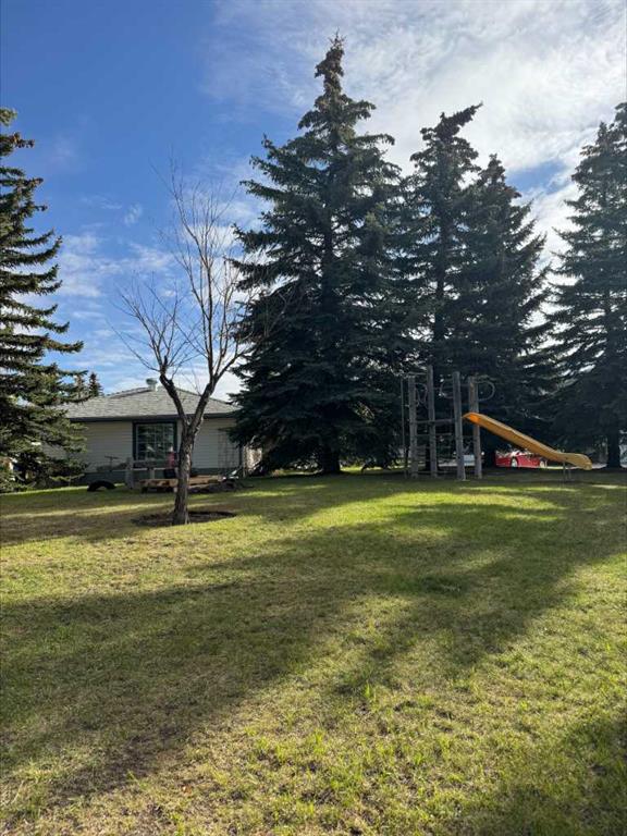 Picture for 402 Citadel Heights NW