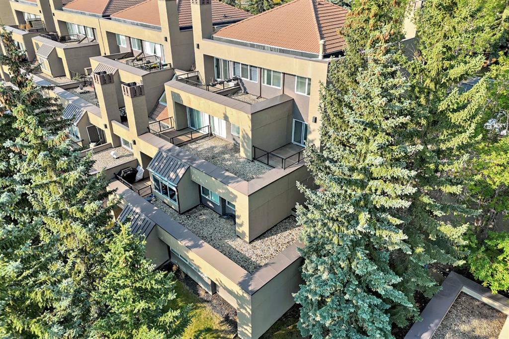 Picture for 8, 220 Village Terrace SW