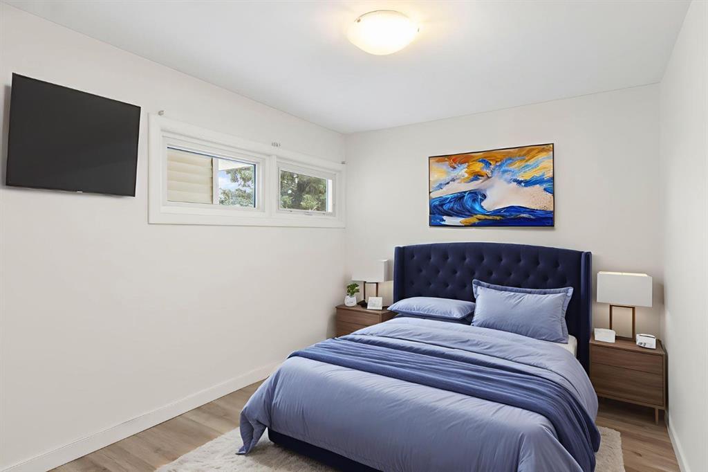 Picture for 6023 Thornbank Drive  https://www.cirrealty.ca/reb/creb/55/A2266755_28.jpg