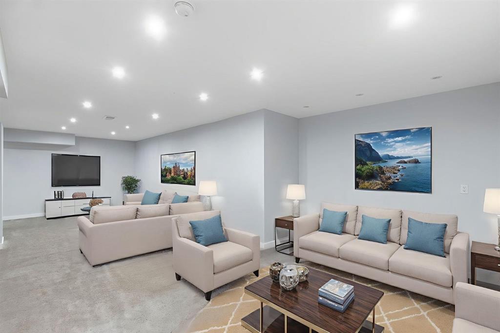 Picture for 6023 Thornbank Drive  https://www.cirrealty.ca/reb/creb/55/A2266755_37.jpg