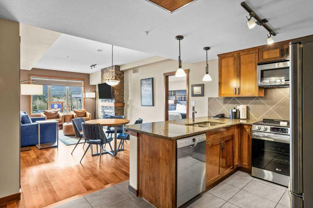 Picture for 204, 30 Lincoln Park 