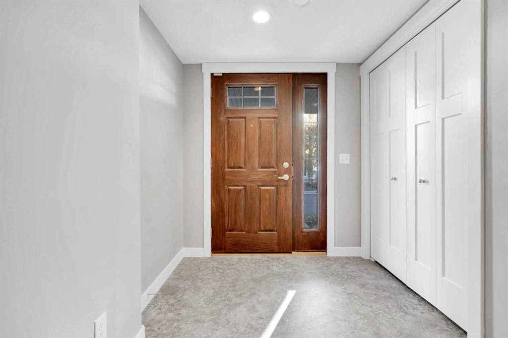 Picture for 307 Skyview Ranch Grove NE