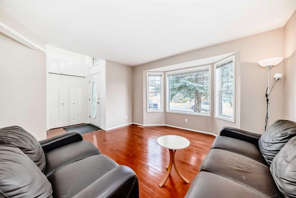 Picture for 83 Harvest Gold Circle NE