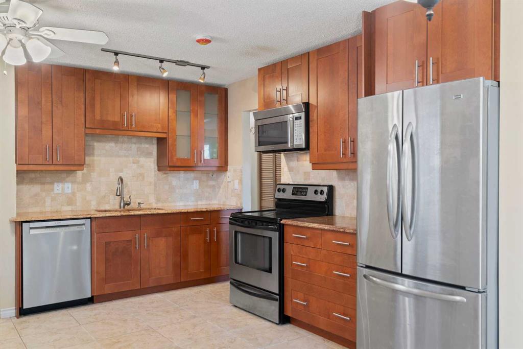 Picture for 84 Maranda Close NE