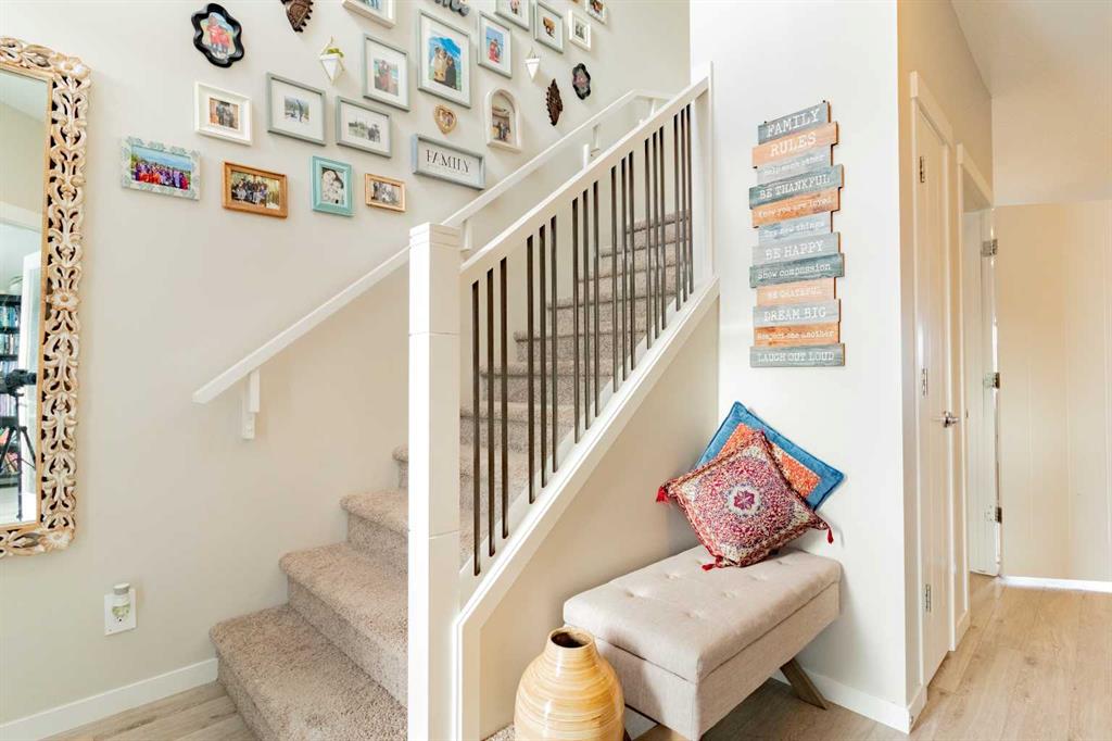 Picture for 178 Livingston Avenue NE