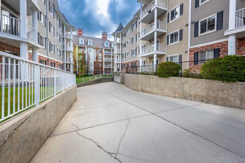 Picture for 5408, 69 Country Village Manor NE