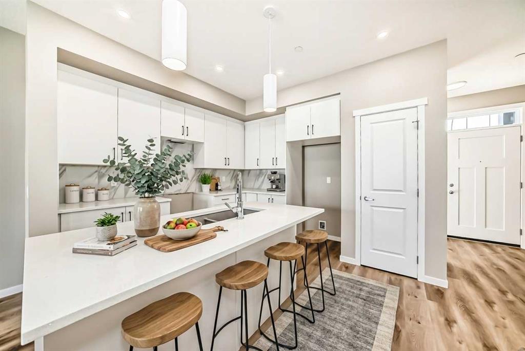 Picture for 393 Hotchkiss Drive SE