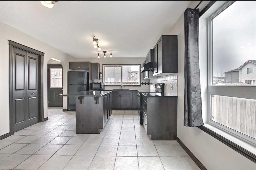 Picture for 7 Panora Square NW