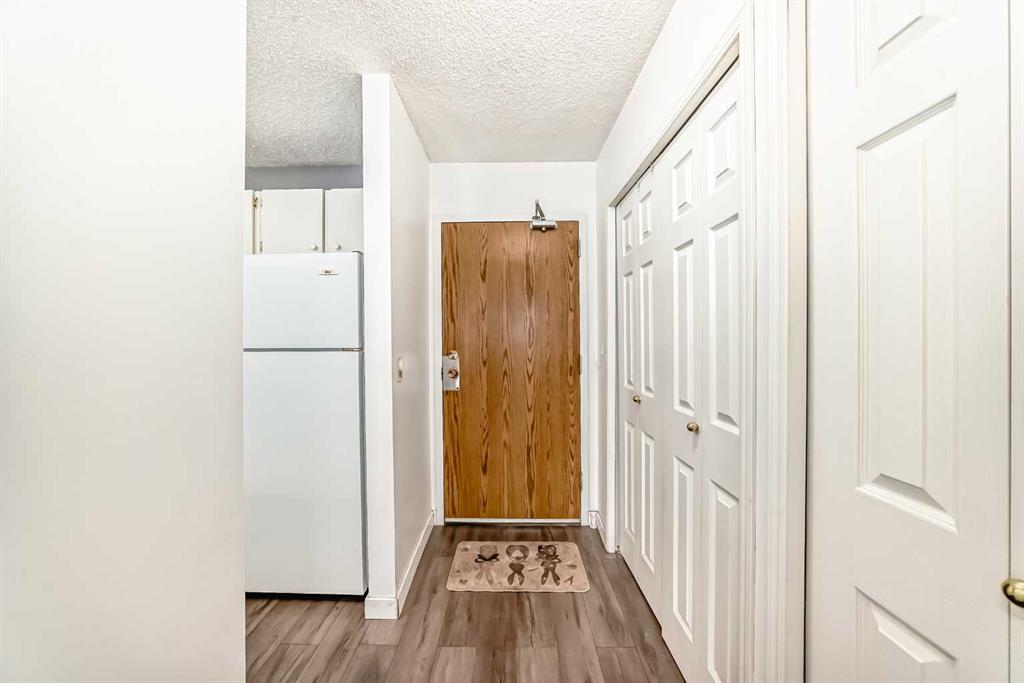 Picture for 101, 3606 Erlton Court SW