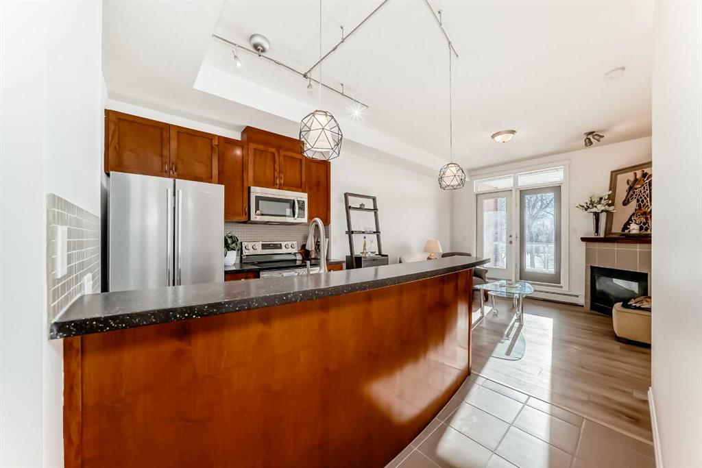 Picture for 3217, 24 Hemlock Crescent SW