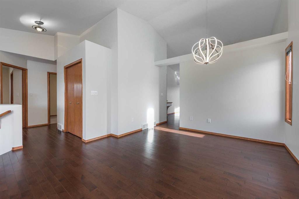 Picture for 137 Arbour Ridge Heights NW