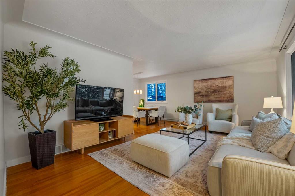 Picture for 111 Cambrian Drive NW