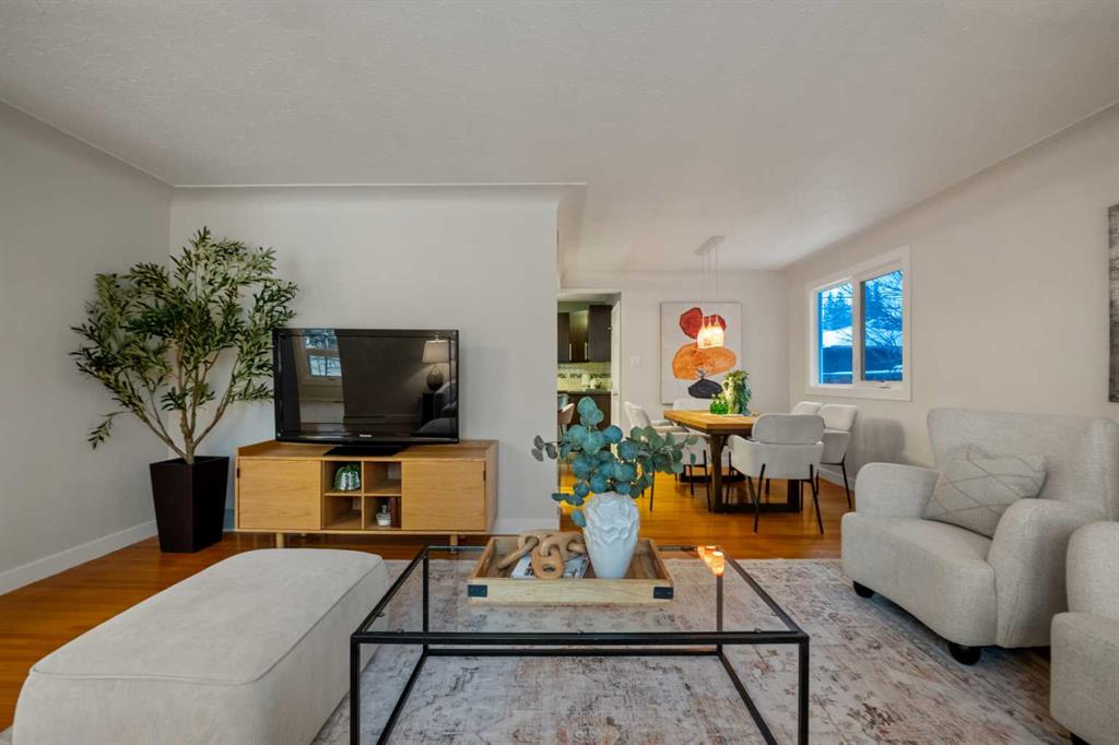 Picture for 111 Cambrian Drive NW