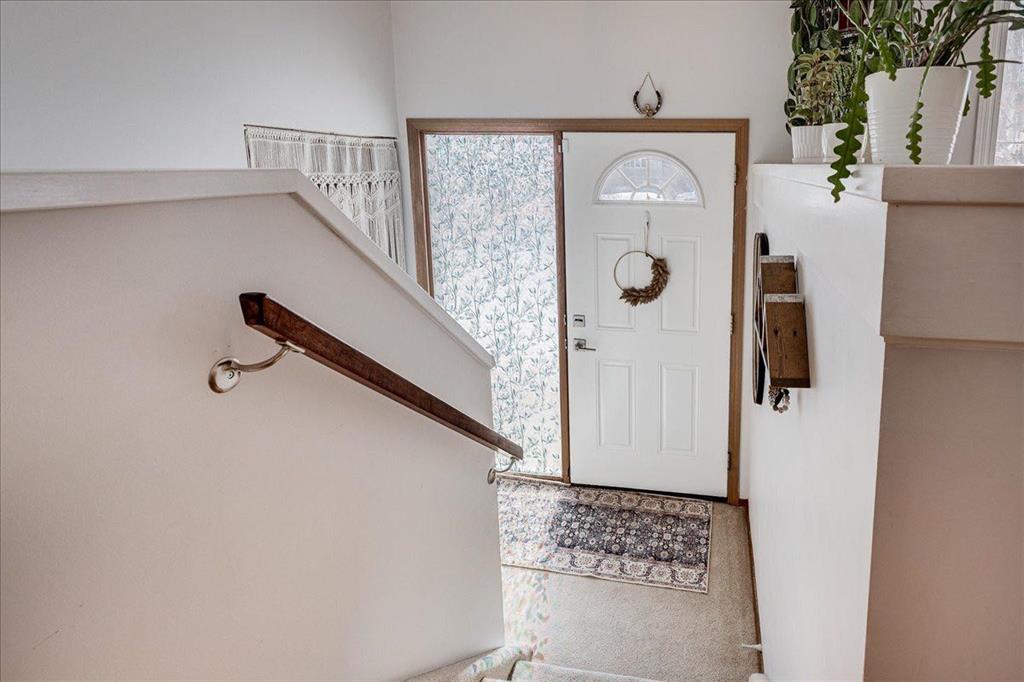 Picture for 2316 17 Avenue 