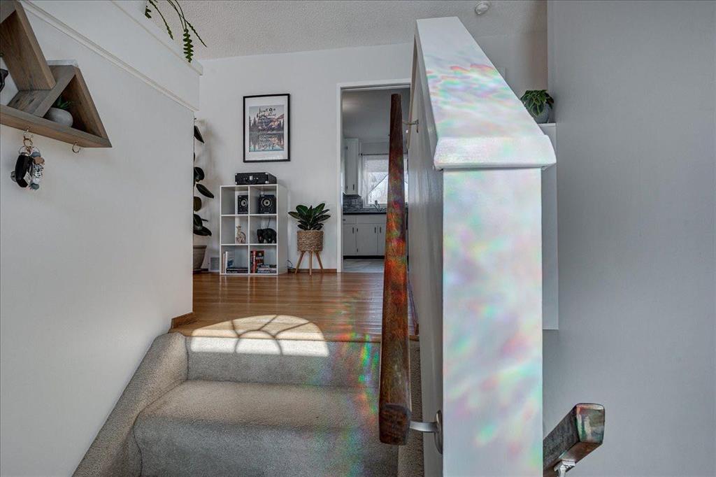 Picture for 2316 17 Avenue 