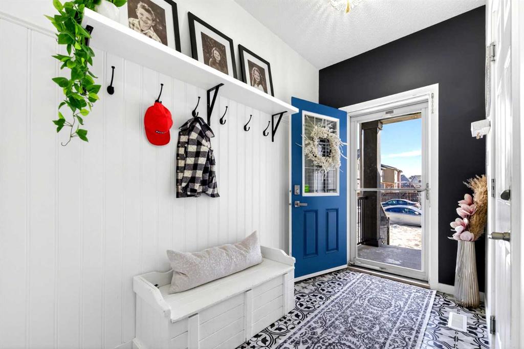 Picture for 253 Auburn Meadows Boulevard SE