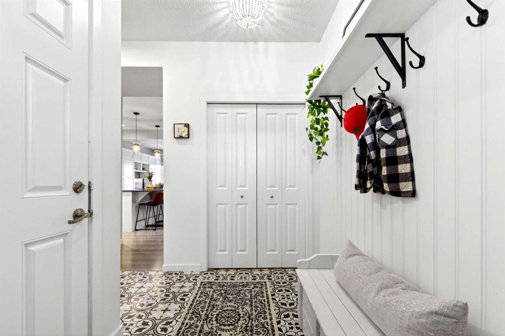 Picture for 253 Auburn Meadows Boulevard SE