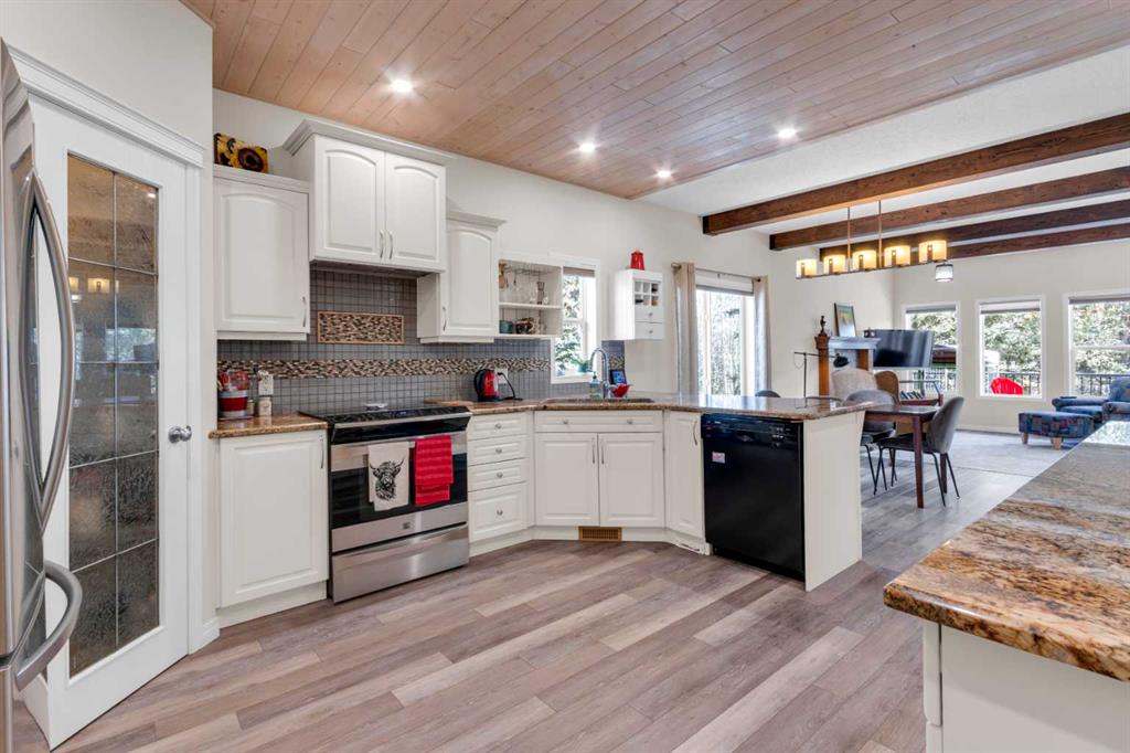 Picture for 14, 925 Imperial Drive 