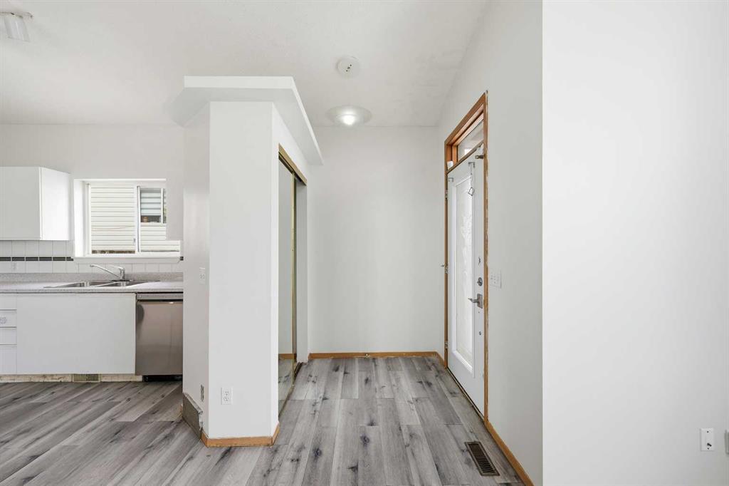 Picture for 3710 Catalina Boulevard NE