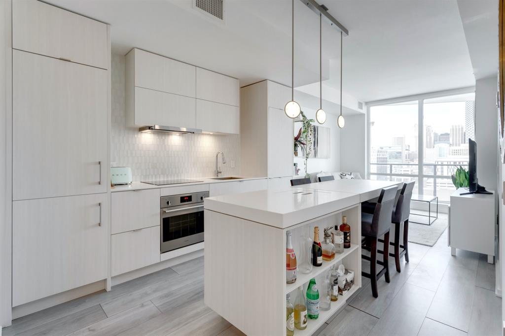 Picture for 1210, 615 6 Avenue SE