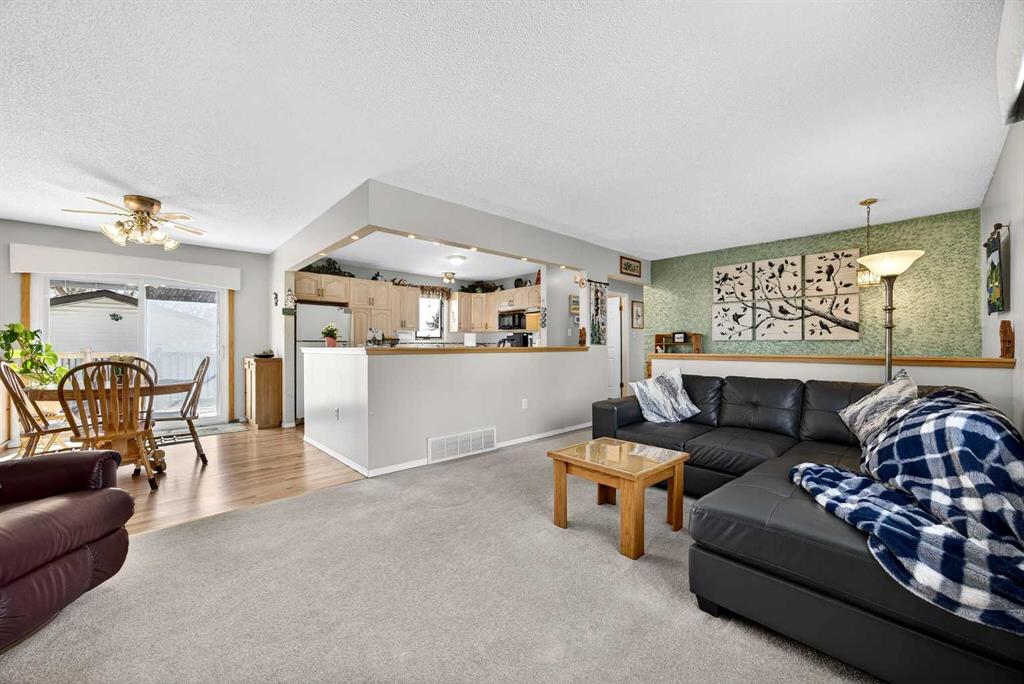 Picture for 152 Maddock Way NE