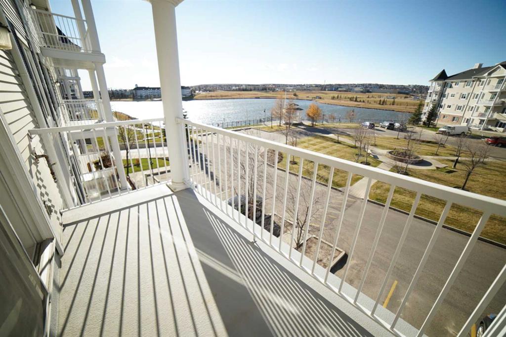 Picture for 1309, 5 Country Village Park NE