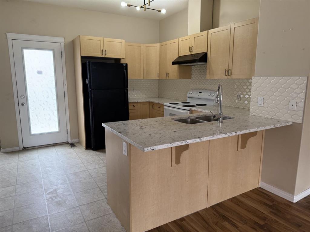 Picture for 204, 111 Tarawood Lane NE