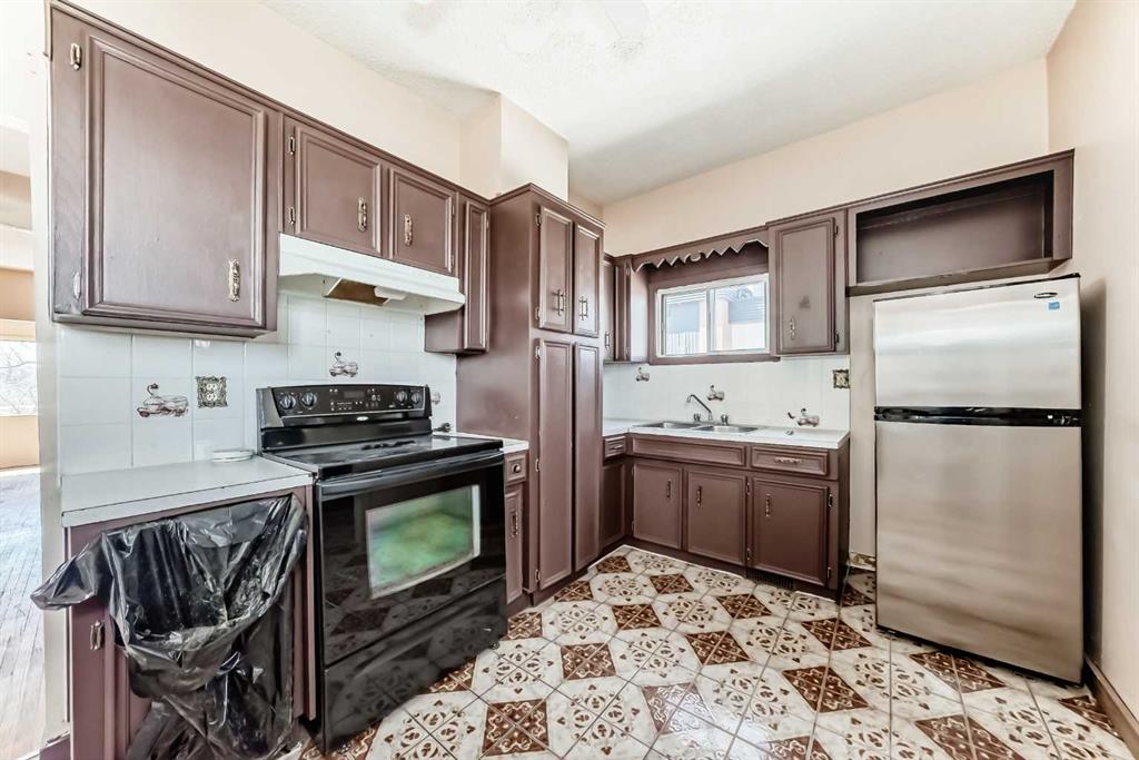 Picture for 112 30 Avenue NE