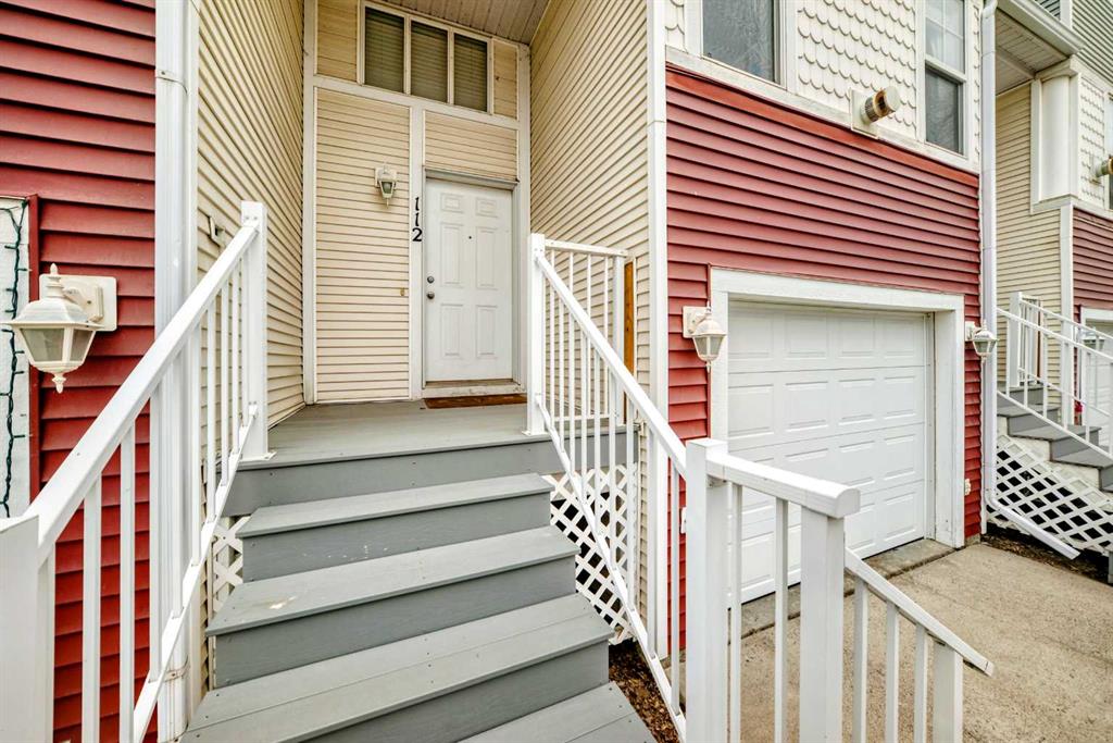 Picture for 112 Country Village Cape NE