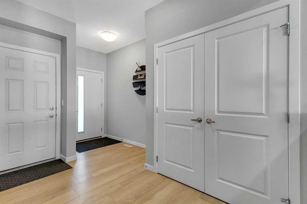 Picture for 672 Walgrove Boulevard SE