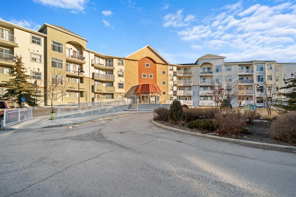 Picture for 2321, 700 Willowbrook Road NW