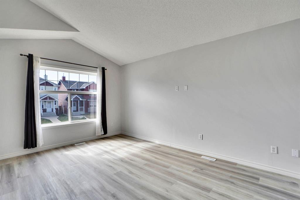 Picture for 71 Saddlemont Road NE