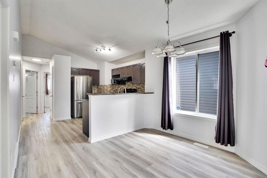 Picture for 71 Saddlemont Road NE