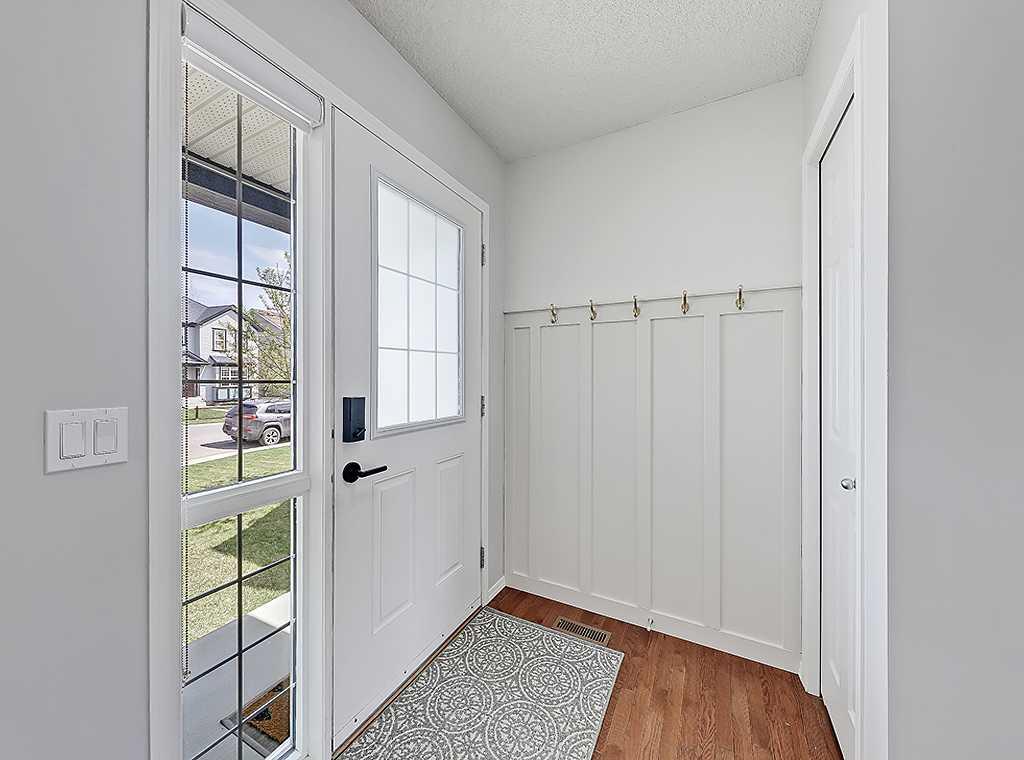 Picture for 558 Evermeadow Road SW