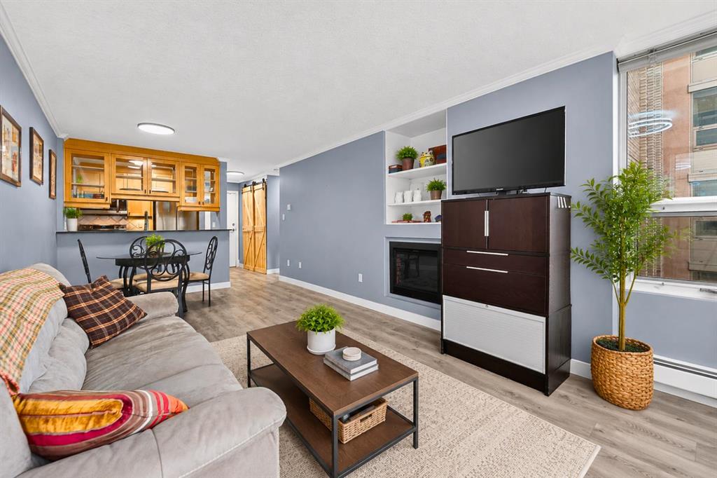 Picture for 408, 4555 Varsity Lane NW