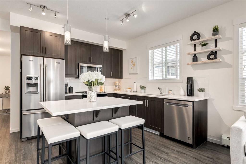 Picture for 7310, 151 Legacy Main Street SE