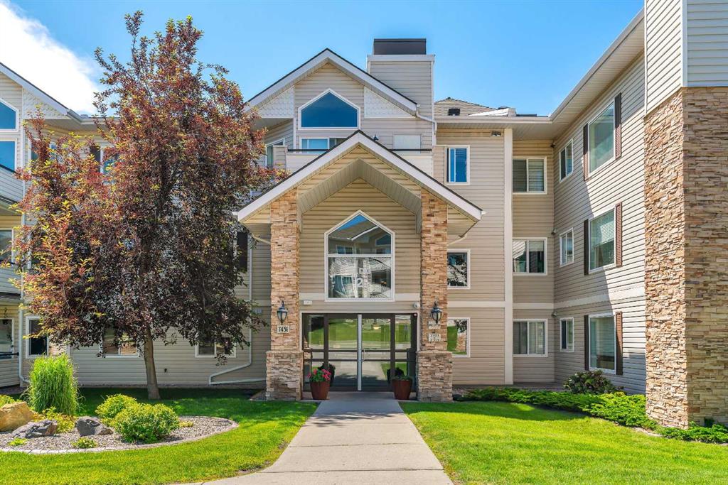 Picture for 2107, 7451 Springbank Boulevard SW
