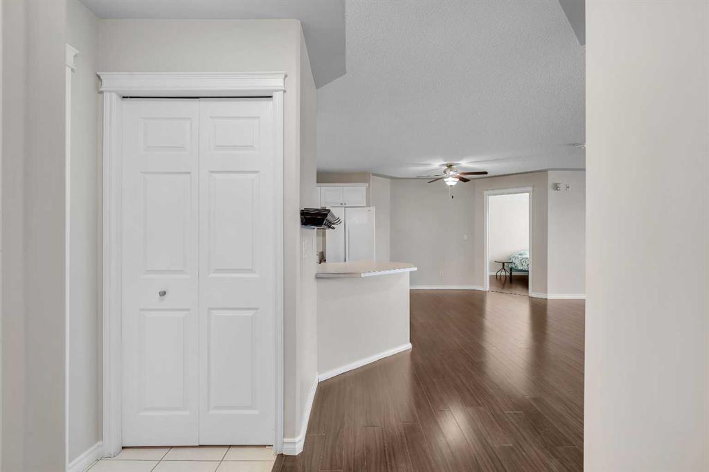 Picture for 2107, 7451 Springbank Boulevard SW