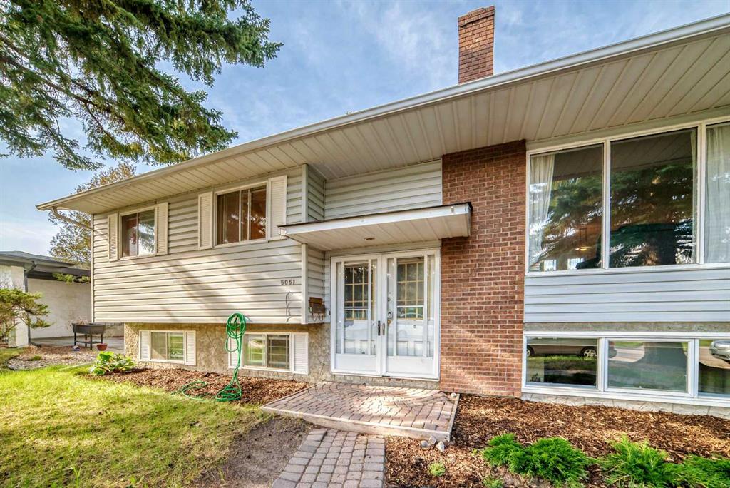 Picture for 5051 Vantage Crescent NW