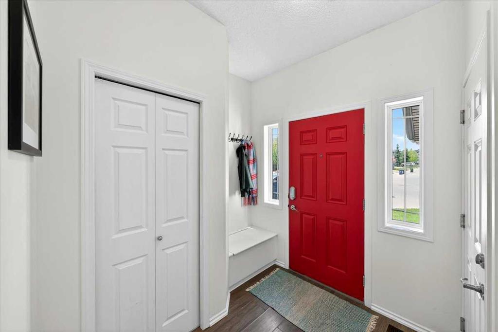 Picture for 194 Everoak Gardens SW