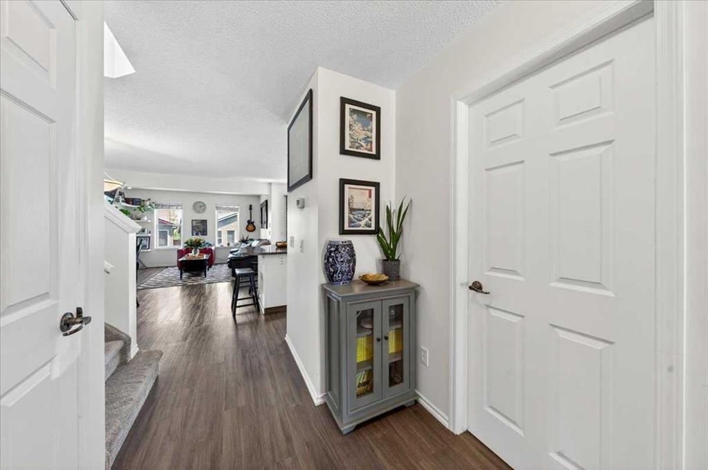Picture for 194 Everoak Gardens SW