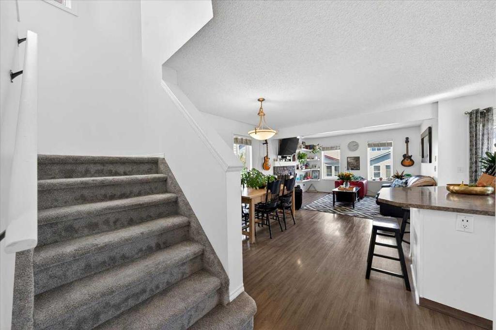 Picture for 194 Everoak Gardens SW