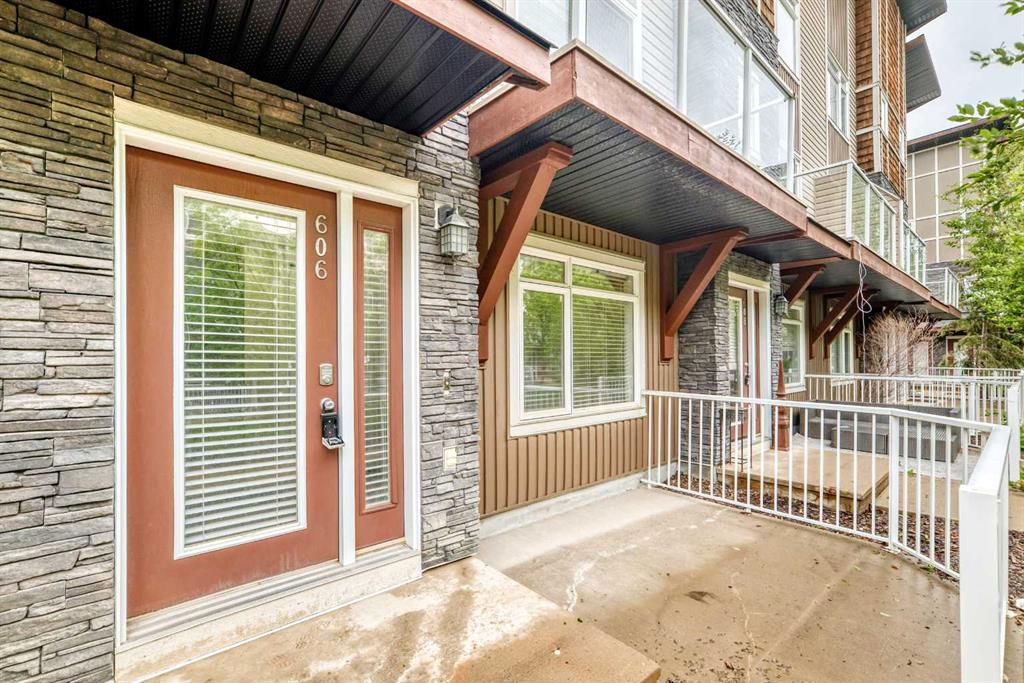 Picture for 606 Skyview Point Place NE