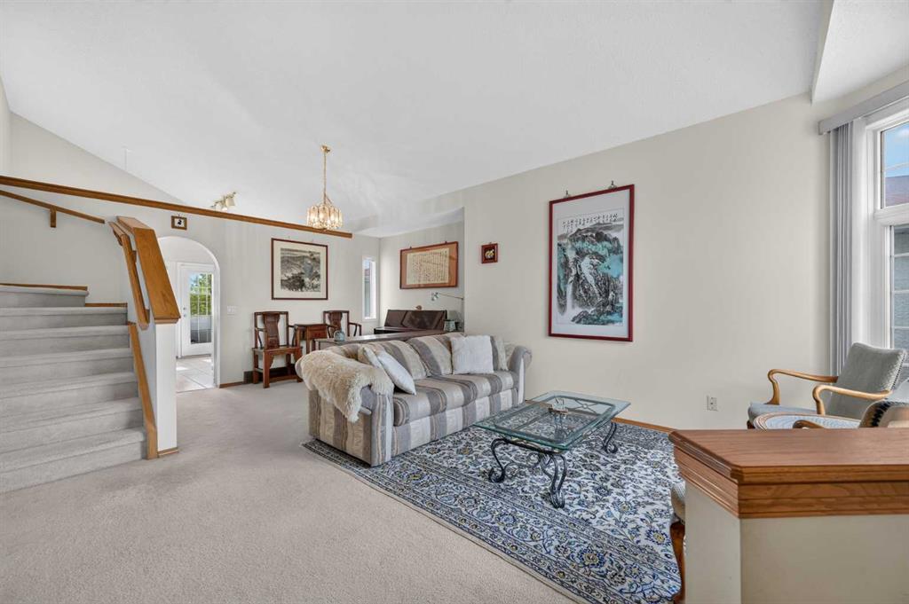 Picture for 76 Hawkmount Close NW
